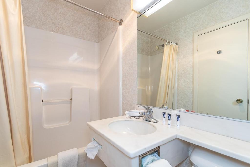 Americas Best Value Inn Ashtabula/Austinburg Eksteriør bilde